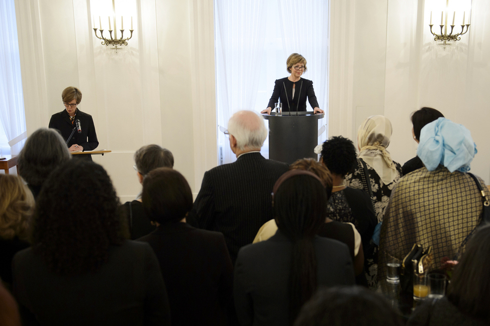 Daniela Schadt hält eine Rede beim Neujahrsempfang  im Großen Saal