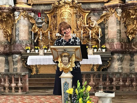 Elke Büdenbender bei der Verleihung des Europäischen St.-Ulrichs-Preises an „Ärzte ohne Grenzen“ am 12. Mai in Dillingen an der Donau