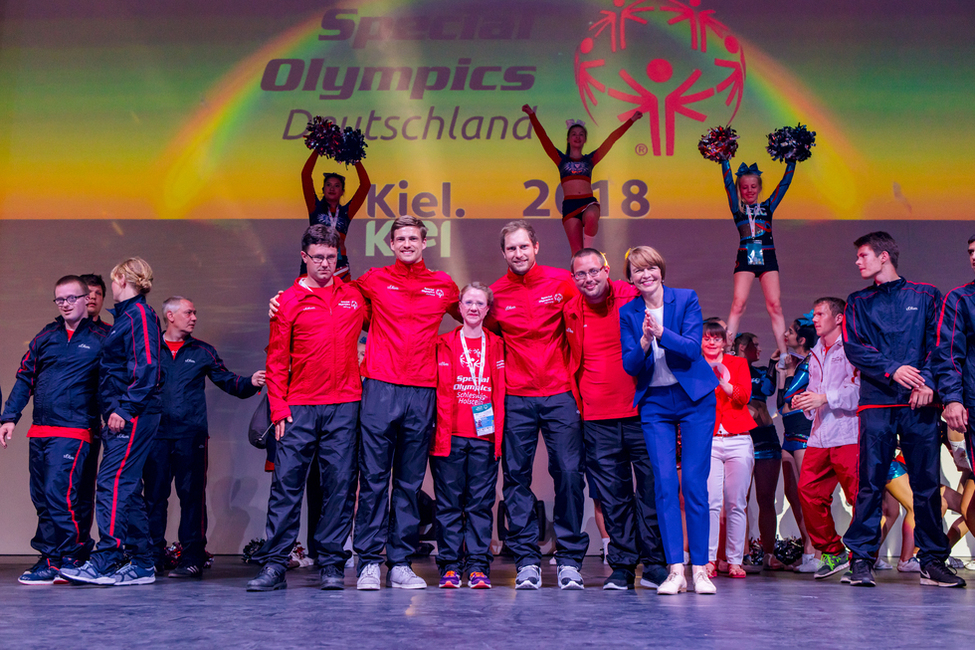 Elke Büdenbender nimmt an der Eröffnungsfeier der Special Olympics 2018 am 14. Mai in Kiel teil 