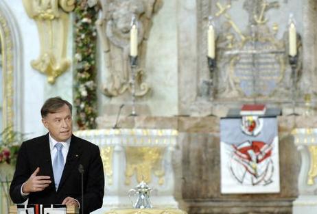 Bundespräsident Horst Köhler während seiner Ansprache anlässlich des Festaktes zur Weihung der Frauenkirche (60 Jahre nach ihrer Zerstörung und mehr als elf Jahren Wiederaufbau).