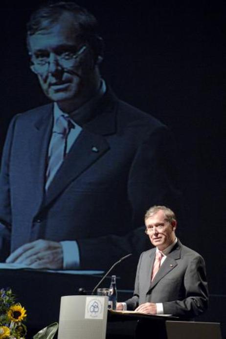 Bundespräsident Horst Köhler während einer Rede anlässlich des Treffens der Wirtschaftsnobel-Preisträger in Lindau.