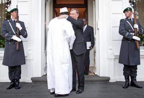 Bundespräsident Horst Köhler empfängt Alpha Oumar Konaré, Vorsitzender der Afrikanischen Union, zu einem Gespräch in der Villa Hammerschmidt.