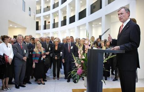 Bundespräsident Horst Köhler während einer Rede auf einem Empfang für Leiter der deutschen Auslandsvertretungen im Bundespräsidialamt.