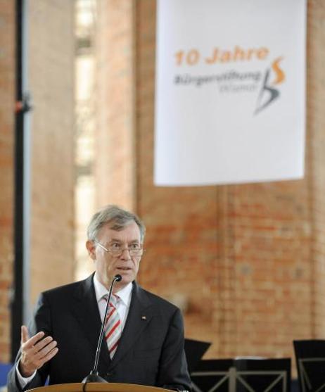 Bundespräsident Horst Köhler während einer Rede bei einer Festveranstaltung anlässlich "10 Jahre Bürgerstiftung Wismar" in der St. Georgenkirche.