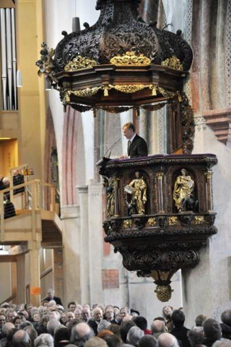 Bundespräsident Horst Köhler bei einer Laudatio auf den Schriftsteller und Lyriker Reiner Kunze aus Anlass der Verleihung des "Memminger Freiheitspreises 1525" in der Martinskirche.