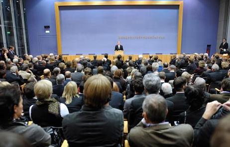 Bundespräsident Horst Köhler bei seiner Rede anlässlich des 60. Geburtstages der Bundespressekonferenz (BPK).