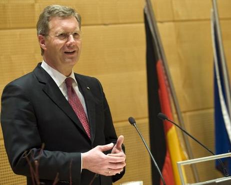 Bundespräsident Christian Wulff hält im Landtag von Kiel eine Rede