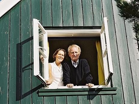 Bundespräsident  Dr.Dr.h.c. Johannes Rau und seine Frau Christina Rau bei ihrem Besuch auf der Insel Spiekeroog.