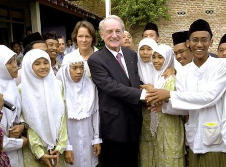 Reise von Bundespräsident Rau und Frau Christina Rau in die Republik Indonesien