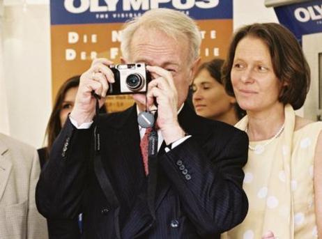 Bundespräsident Rau gibt ein Kinderfest