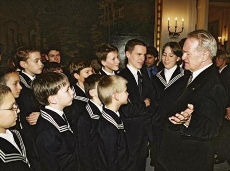 Bundespräsident Rau empfängt den Thomanerchor Leipzig zu einem Hauskonzert