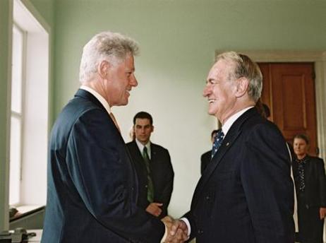 Bundespräsident Rau trifft ehemaligen US-Präsidenten Clinton