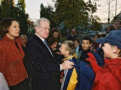 Bundespräsident Rau besucht Cäcilien-Ganztagsgrundschule