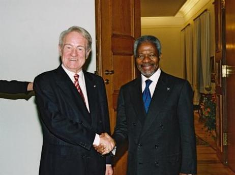 UN-Generalsekretär Annan in Berlin 2003