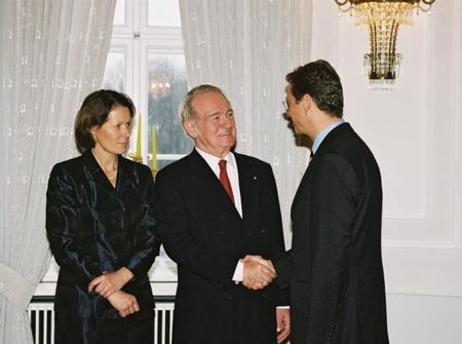 Bundespräsident Rau: Neujahrsempfang 2004