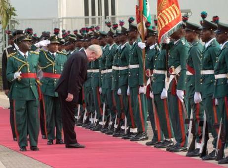 Bundespräsident Rau in Nigeria 2004 / Afrikareise