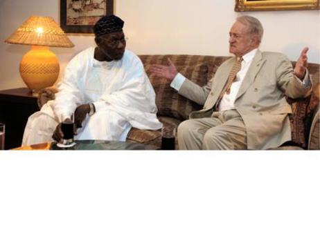 Bundespräsident Rau in Nigeria 2004 / Afrikareise