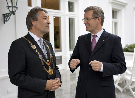 Bundespräsident Christian Wulff und der Bonner Oberbürgermeister Jürgen Nimptsch