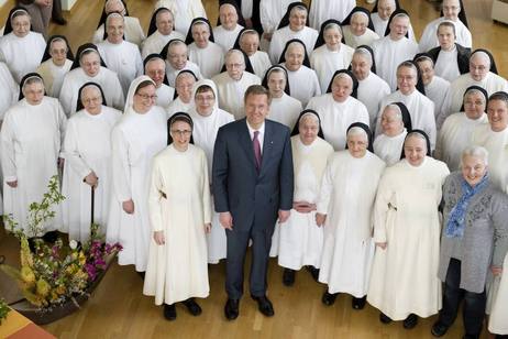 Bundespräsident Christian Wulff zu Besuch der Pfarrkirche St. Stephan in Mainz