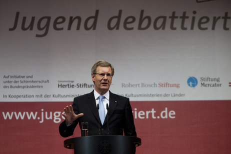 Bundesfinale des Wettbewerbs "Jugend debattiert" in Berlin - Bundespräsident Christian Wulff bei seiner Ansprache