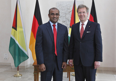 Gespräch mit dem Präsidenten der Kooperativen Republik Guyana in Schloss Bellevue