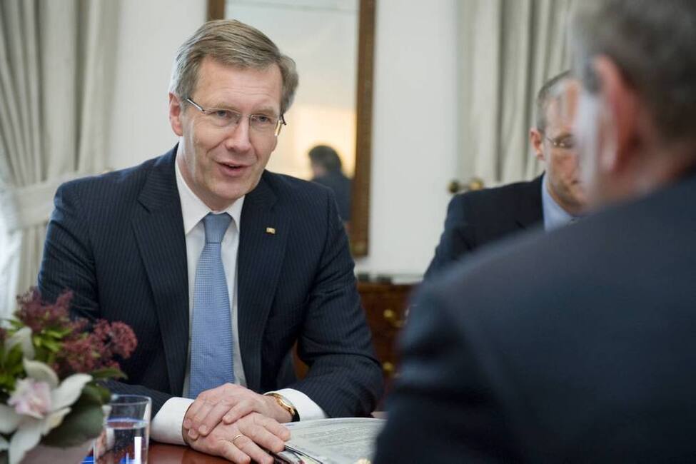 Bundespräsident Christian Wulff bei einem Gespräch in Schloss Bellevue  (Archiv)