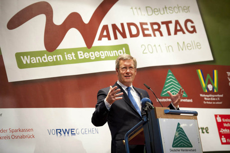 Festveranstaltung anlässlich des 111. Deutschen Wandertages in Melle - Bundespräsident Christian Wulff bei einer Ansprache