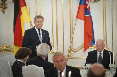 Tischrede von Bundespräsident Christian Wulff beim Abendessen, gegeben von Präsident Gašparovič 