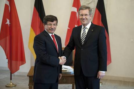 Bundespräsident Christian Wulff und der Außenminister der Republik Türkei, Ahmet Davutoğlu