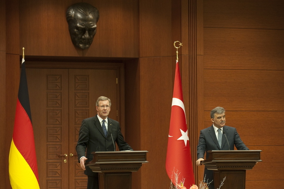 Bundespräsident Christian Wulff und der Präsident der Republik Türkei Abdullah Gül bei der gemeinsamen Begegnung mit der Presse 