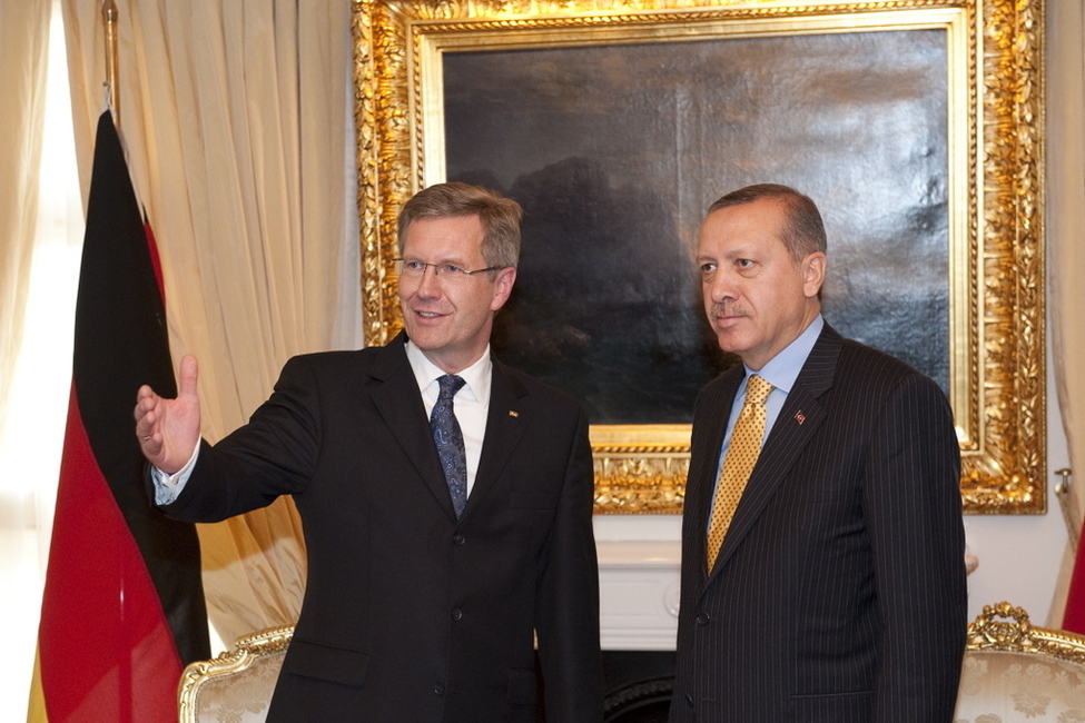 Bundespräsident Christian Wulff im Gespräch mit dem Ministerpräsidenten der Türkei Recep Tayyip Erdoğan in Ankara 