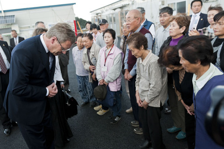 Bundespräsident Christian Wulff trifft Evakuierte aus Hirono und Naraha in der Provinz Fukushima