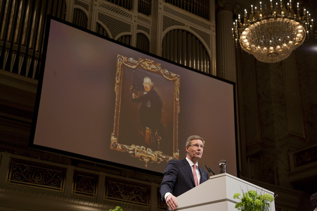 Bundespräsident Christian Wulff am Rednerpult im Berliner Konzerthaus