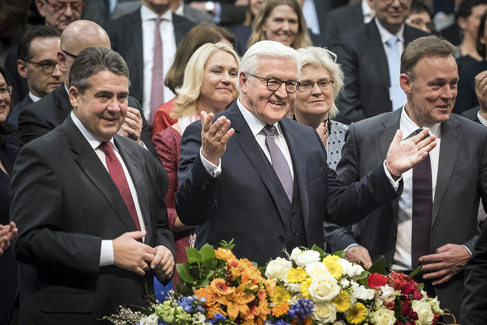 Bundespräsident Frank-Walter Steinmeier nimmt seine Wahl bei der 16. Bundesversammlung zur Wahl des Bundespräsidenten im Reichstagsgebäude in Berlin an