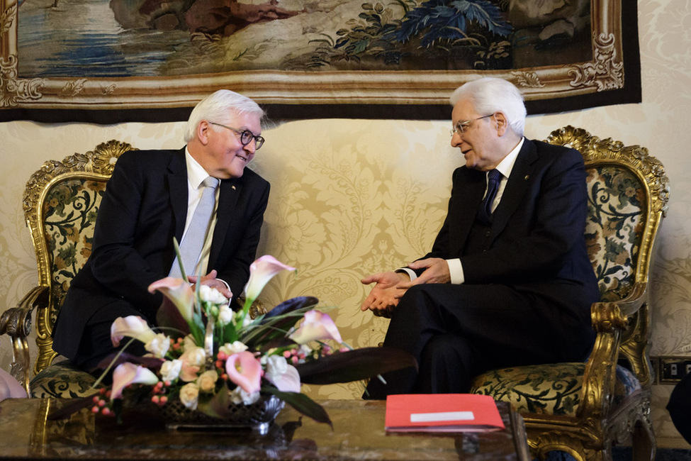 Bundespräsident Frank-Walter Steinmeier im Gespräch mit dem Staatspräsidenten der Italienischen  Republik, Sergio Mattarella, im Palazzo del Quirinale, dem Amtssitz in Rom 