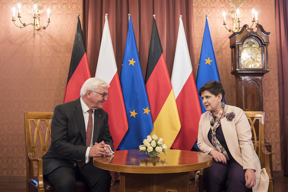 Bundespräsident Frank-Walter Steinmeier beim Gespräch mit Beata Maria Szydło in der Kanzlei der Ministerpräsidentin in Warschau anlässlich des Antrittsbesuchs in der Republik Polen  