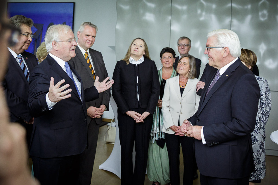 Bundespräsident Frank-Walter Steinmeier trifft mit dem Präsidenten des Niedersächsischen Landtages, Bernd Busemann, und Mitgliedern des Landtagspräsidiums zusammen, während des Antrittsbesuches in Niedersachsen