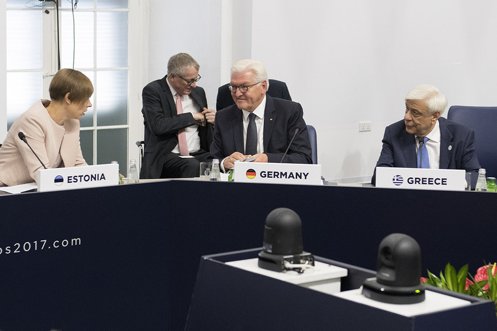 Bundespräsident Frank-Walter Steinmeier bei der ersten Arbeitssitzung im Konferenzsaal des Grand Master's Palace anlässlich des 'Arraiolos-Treffen' nicht-exekutiver Staatspräsidenten der Europäischen Union auf Malta