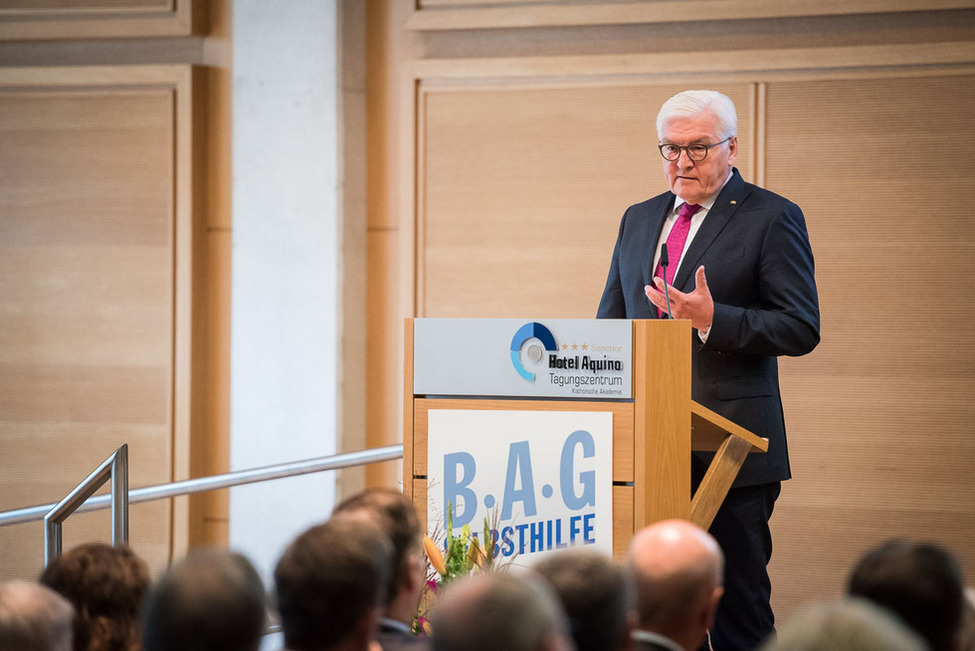 Bundespräsident Frank-Walter Steinmeier hält eine Ansprache in der Katholischen Akademie anlässlich des 50-jährigen Bestehens der BAG Selbsthilfe e.V. in Berlin 