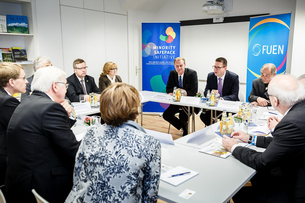 Bundespräsident Frank-Walter Steinmeier und Elke Büdenbender beim Besuch des Kontors der Föderalistischen Union Europäischer Nationalitäten (FUEN) und Präsentation des Projekts 'Haus der Minderheiten' anlässlich des Antrittsbesuchs in Schleswig-Holstein  