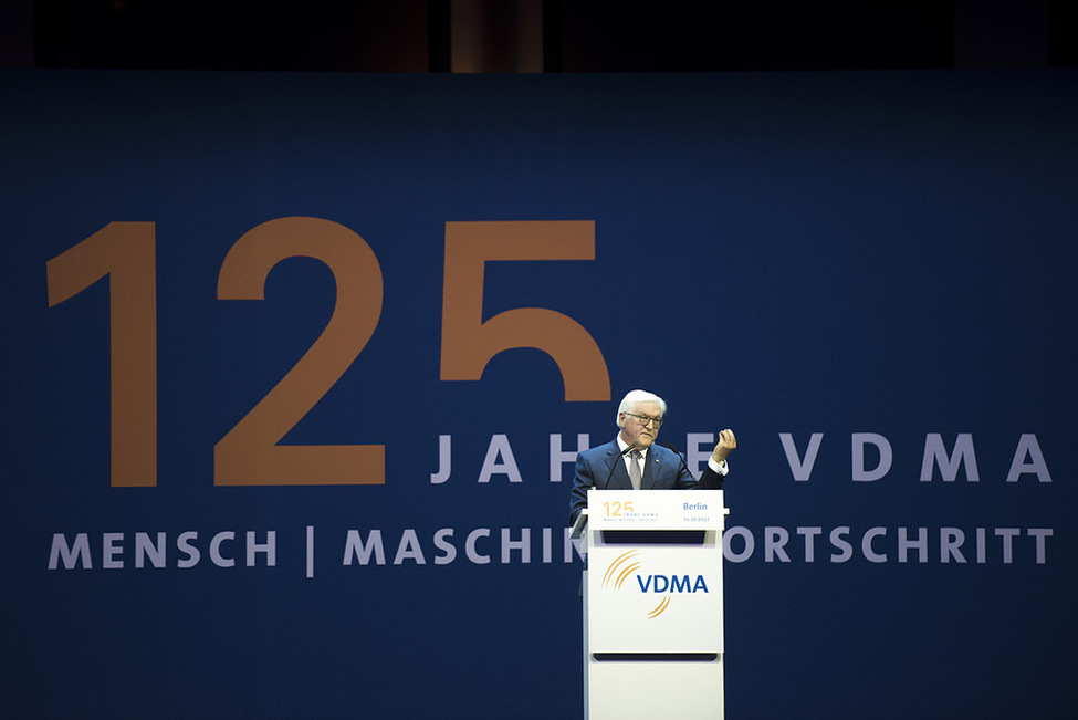 Bundespräsident Frank-Walter Steinmeier hält eine Ansprache anlässlich der Jubiläumsveranstaltung '125 Jahre Verband Deutscher Maschinen- und Anlagenbau' in der Messe Berlin