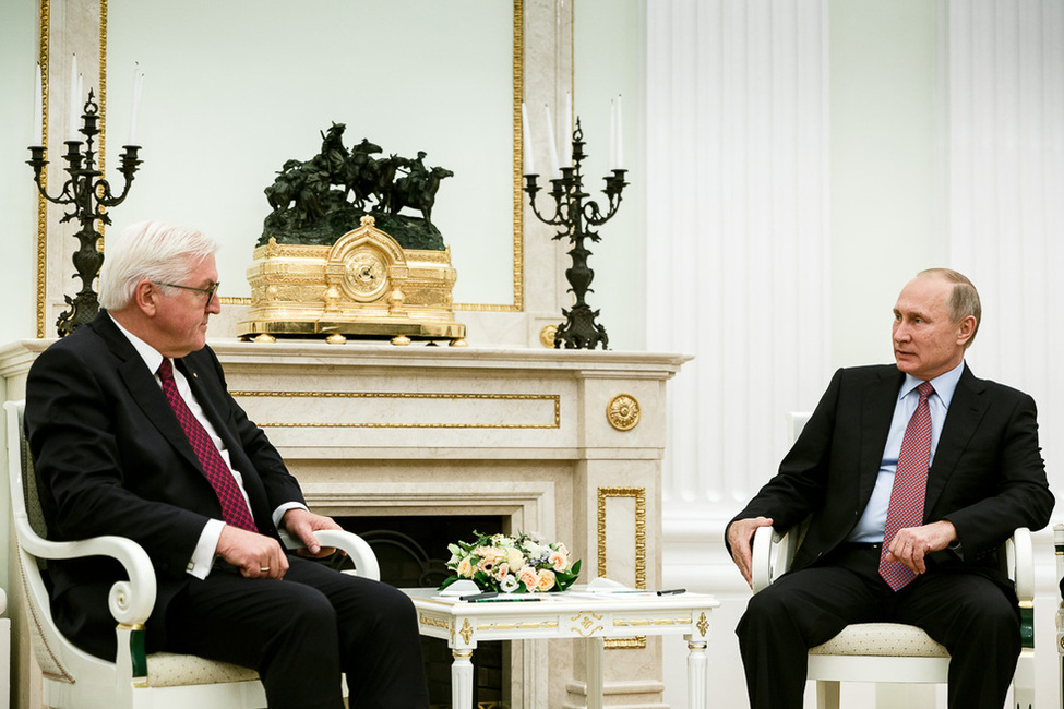 Bundespräsident Frank-Walter Steinmeier im Gespräch mit dem Staatspräsidenten der Russischen Föderation, Wladimir Putin, im Kreml anlässlich seiner Reise nach Moskau 
