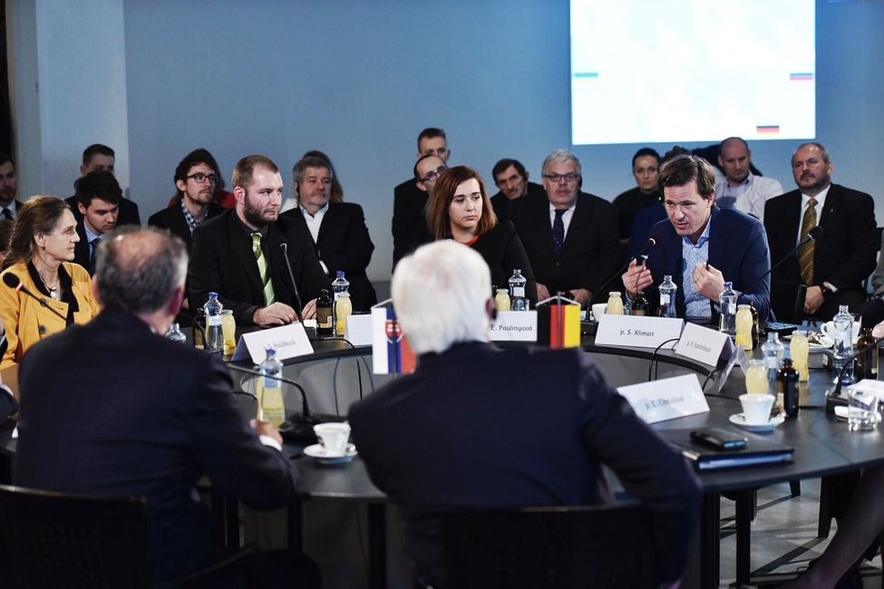 Bundespräsident Frank-Walter Steinmeier bei der Diskussionsveranstaltung zum Thema "Die Zukunft der Demokratie in Europa" in der Neuen Synagoge der Gemeinde Žilina anlässlich des Antrittsbesuchs in der Slowakischen Republik  