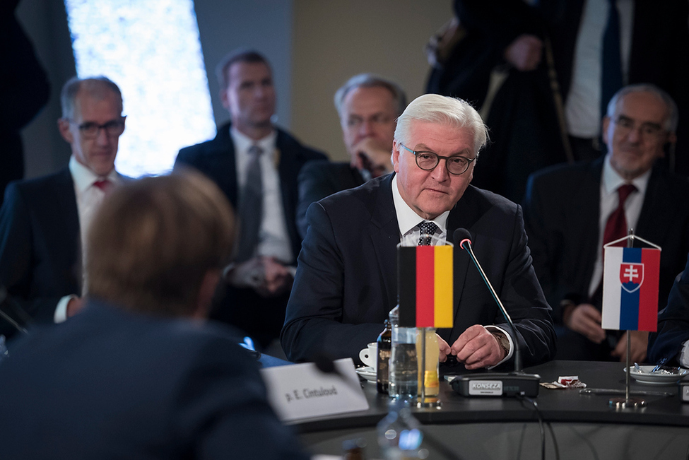 Bundespräsident Frank-Walter Steinmeier bei der Diskussionsveranstaltung zum Thema "Die Zukunft der Demokratie in Europa" in der Neuen Synagoge der Gemeinde Žilina anlässlich des Antrittsbesuchs in der Slowakischen Republik  