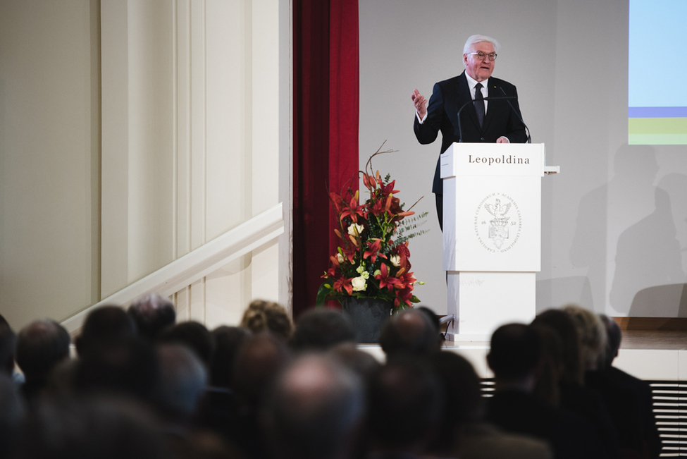 Bundespräsident Frank-Walter Steinmeier hält eine Ansprache in der Nationalen Akademie der Wissenschaften Leopoldina in Halle (Saale) anlässlich des Antrittsbesuchs in Sachsen-Anhalt