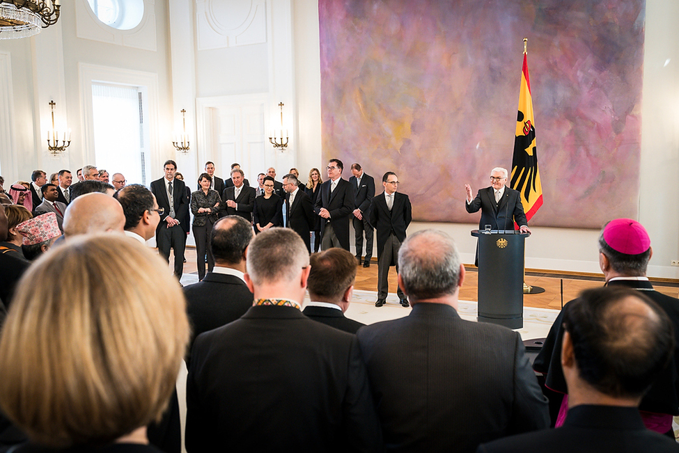 Bundespräsident Frank-Walter Steinmeier bei der Rede im Großen Saal anlässlich des Neujahrsempfangs für das Diplomatische Korps in Schloss Bellevue 