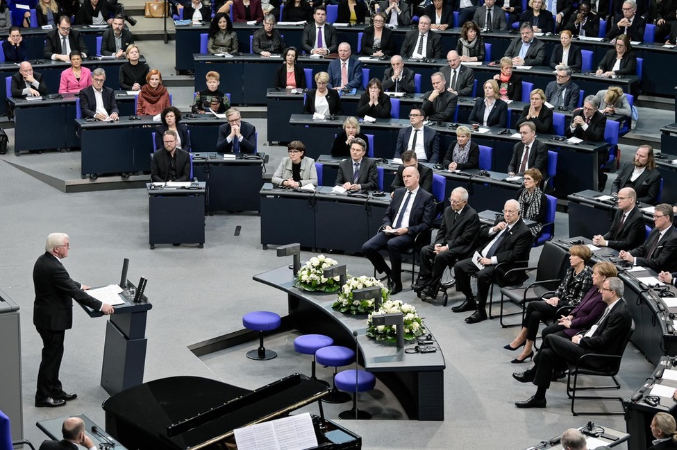 Bundespräsident Frank-Walter Steinmeier hält eine Rede in der Gedenkstunde im Deutschen Bundestag zum Tag des Gedenkens an die Opfer des Nationalsozialismus.