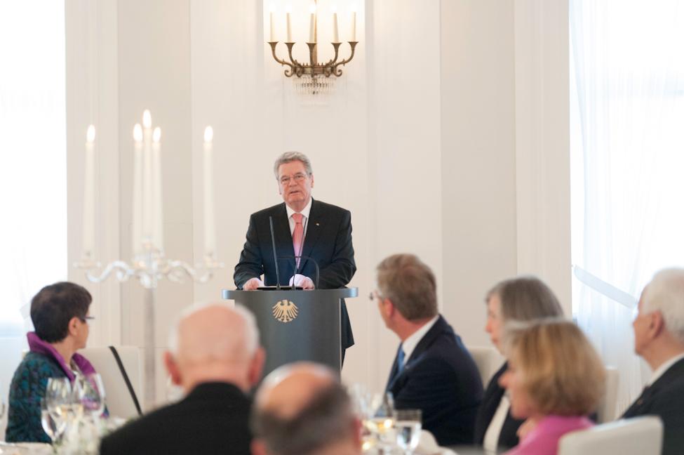 Bundespräsident Joachim Gauck bei seiner Rede im großem Saal von Schloss Bellevue 