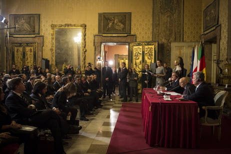 Gemeinsame Diskussion der drei Präsidenten mit Studierenden im Palazzo Reale