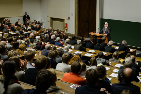 Bundespräsident Joachim Gauck bei seiner Gedächtnisvorlesung zum 70. Jahrestag der Hinrichtung von Mitgliedern der Weißen Rose an der Ludwig-Maximilians-Universität